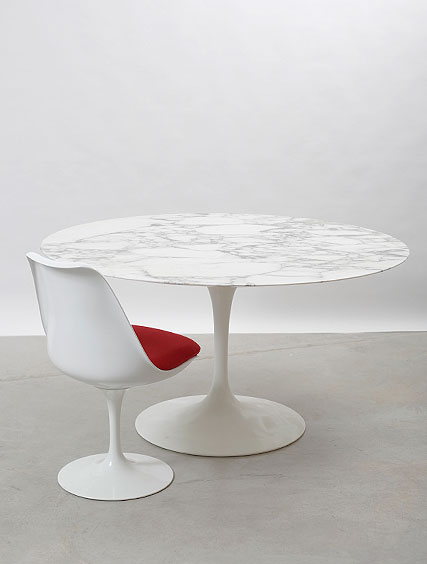 Eero Saarinen – Knoll Marble Table